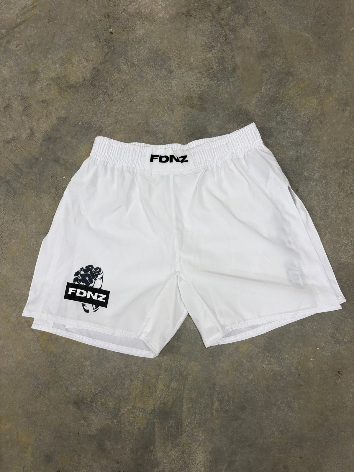FDNZ Basic white shorts