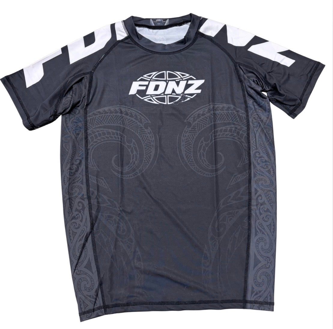 FDNZ- LEGACY SERIES black rash guard