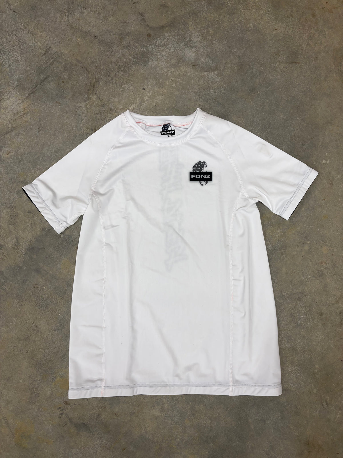 FDNZ Basic white rashguard